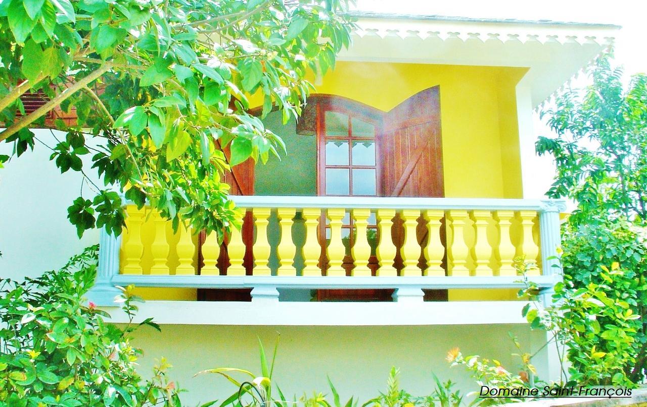 Domaine Saint Francois Hotel Esterno foto
